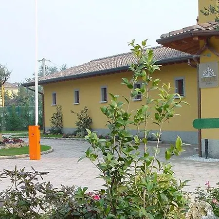 Adda Hotel 4*